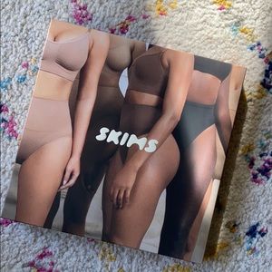 SKIMS Core Control Thong